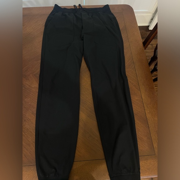 Men’s lululemon jogger. - Picture 1 of 2